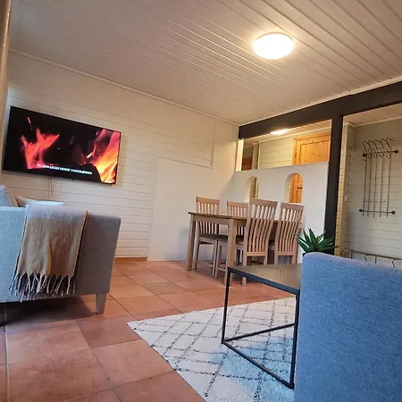 Privatunterkunft The House In The Quiet Street In *